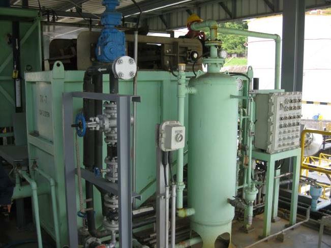 Pure water treatment vessels